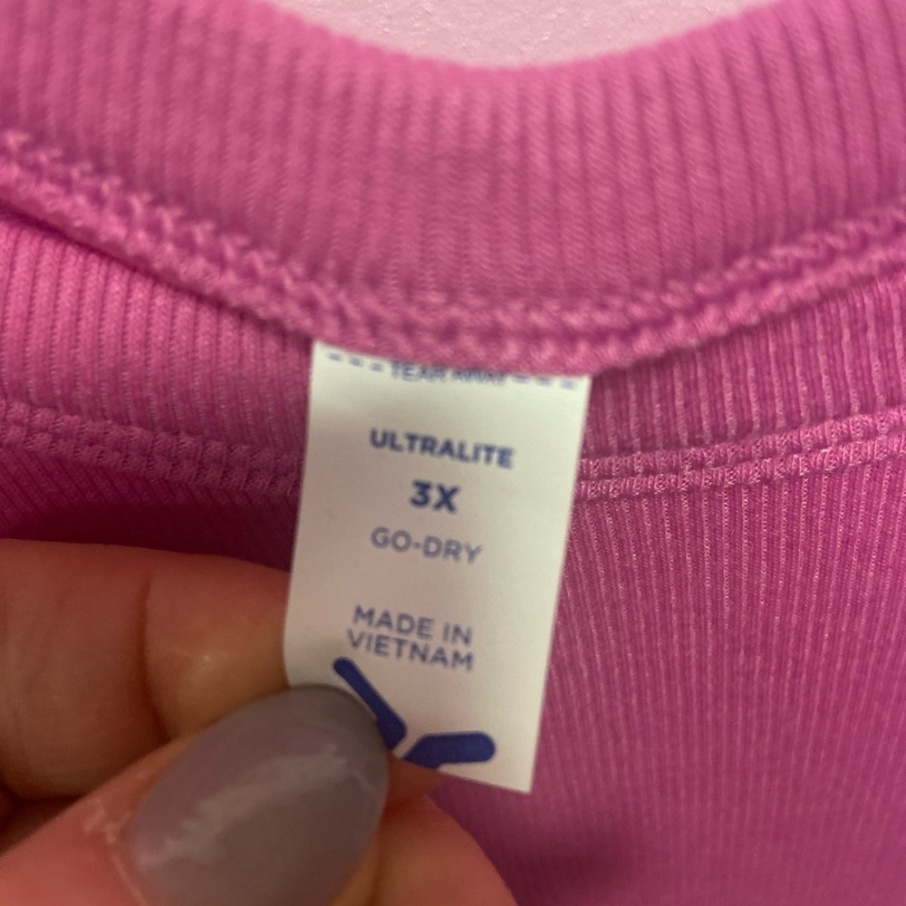 Old Navy pink shirt size 3X - Picture 3 of 5